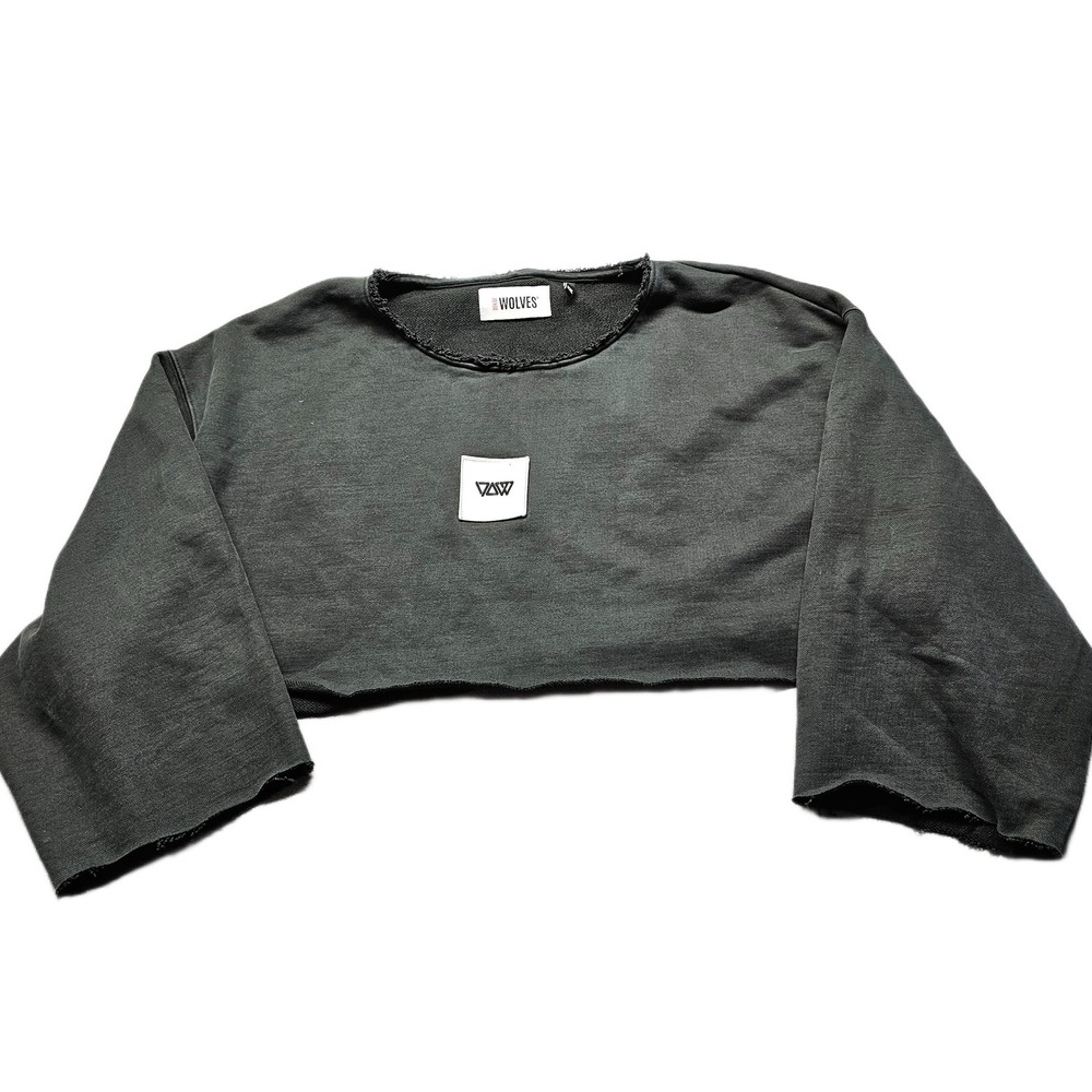 Den of Wolves Crop Sweatshirt Womens Size XXL Black Raw Hem Long Sleeve Pullover